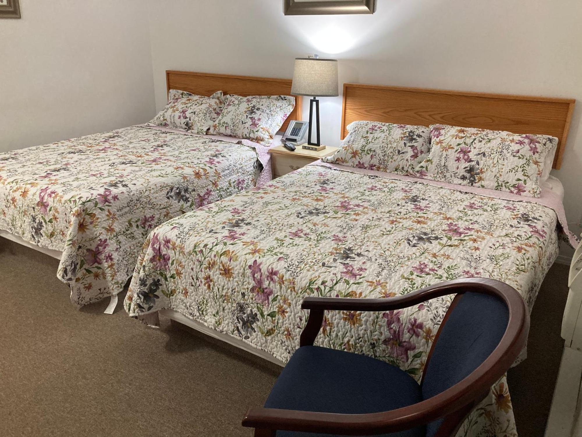 Motel 99 Grand Forks Bagian luar foto